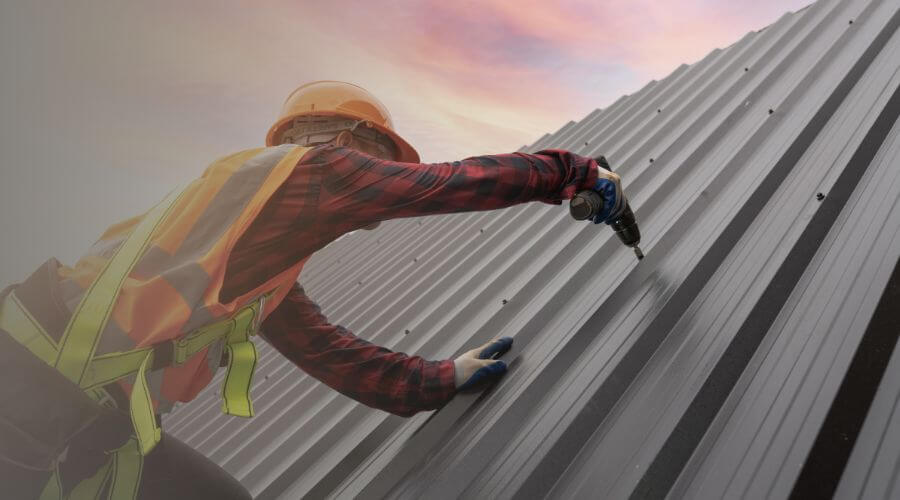 Expert top industrial roofings services in Henning, IL